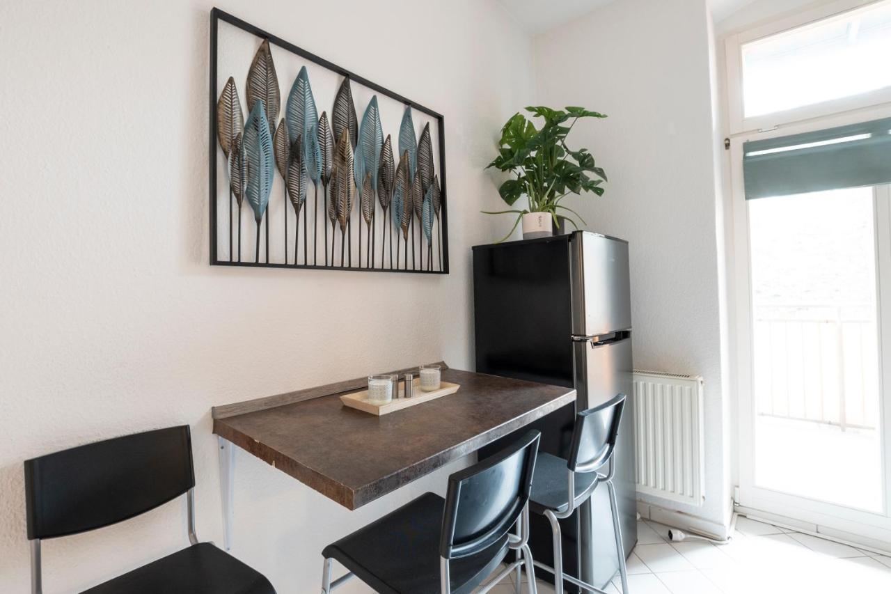Zwickau Mittendrin, Tolles Balkon-Apartment Extérieur photo