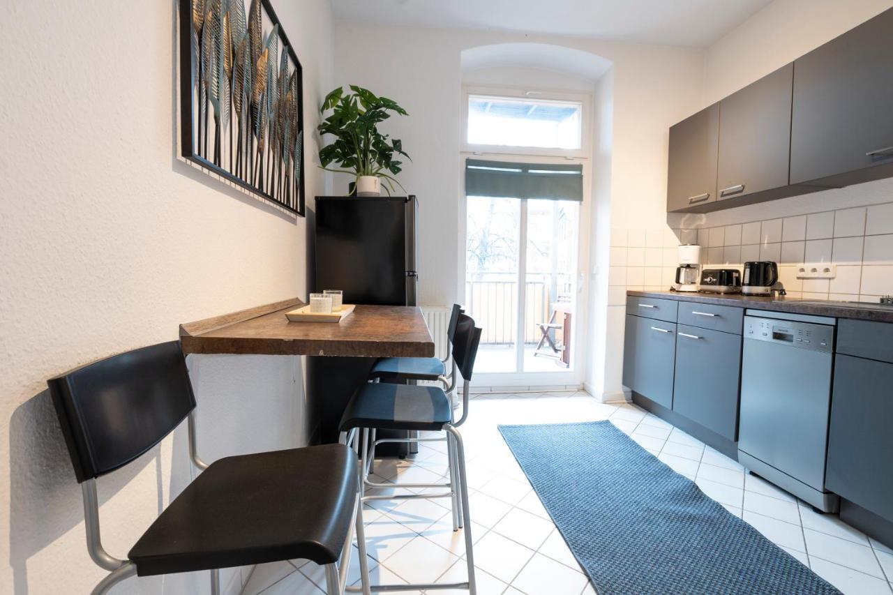 Zwickau Mittendrin, Tolles Balkon-Apartment Extérieur photo