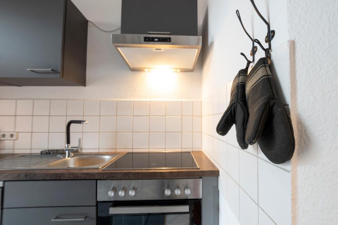 Zwickau Mittendrin, Tolles Balkon-Apartment Extérieur photo