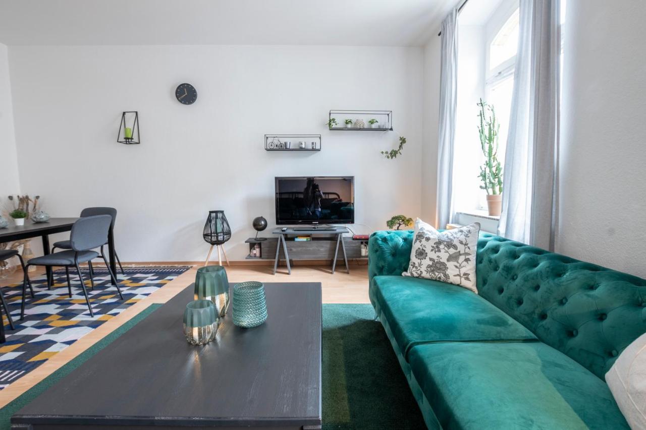 Zwickau Mittendrin, Tolles Balkon-Apartment Extérieur photo
